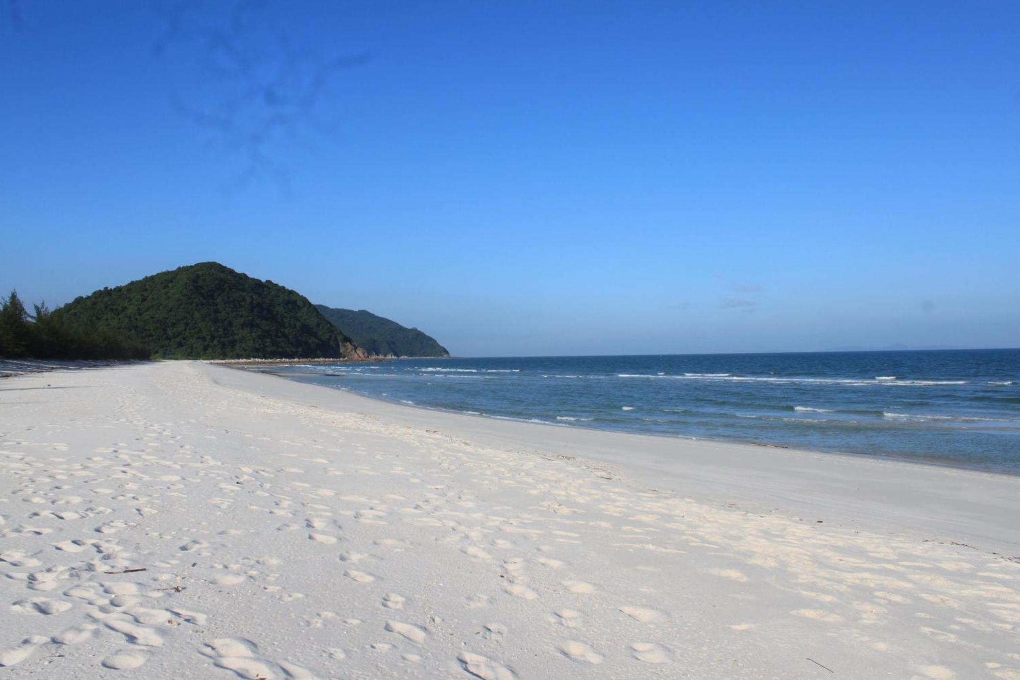Minh Chau Beach Resort Quang Ninh  Exterior photo